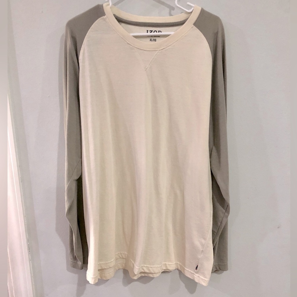 Men’s long sleeve tee shirt